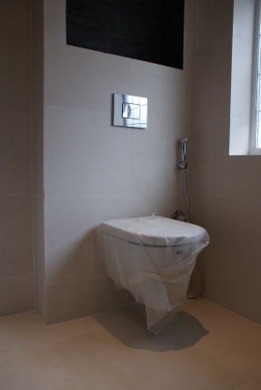 bathrooms-robuild14-london.jpg