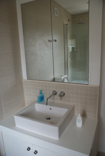 bathrooms-robuild9-london.jpg